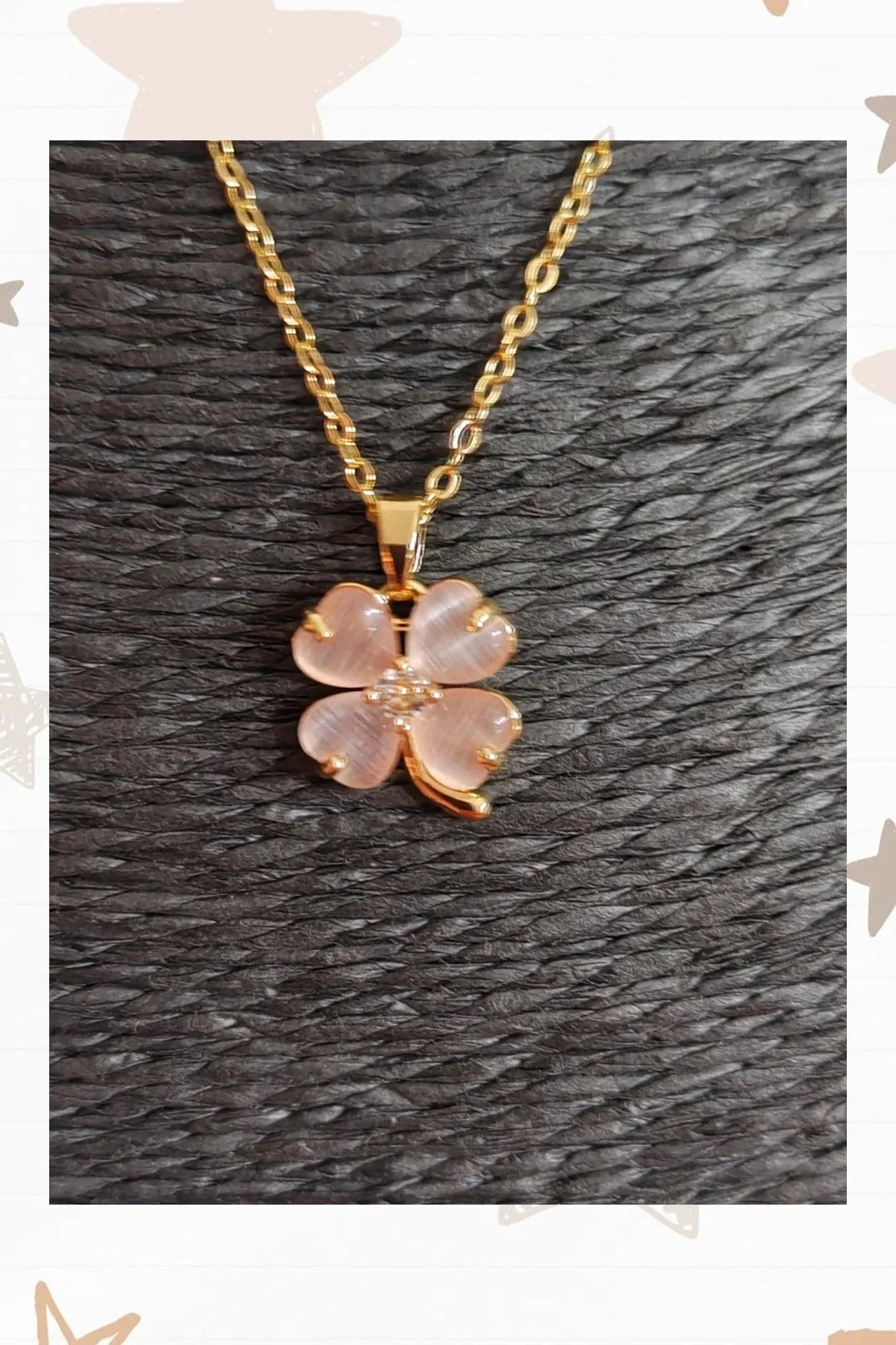 Collar trébol de cuatro hojas acero